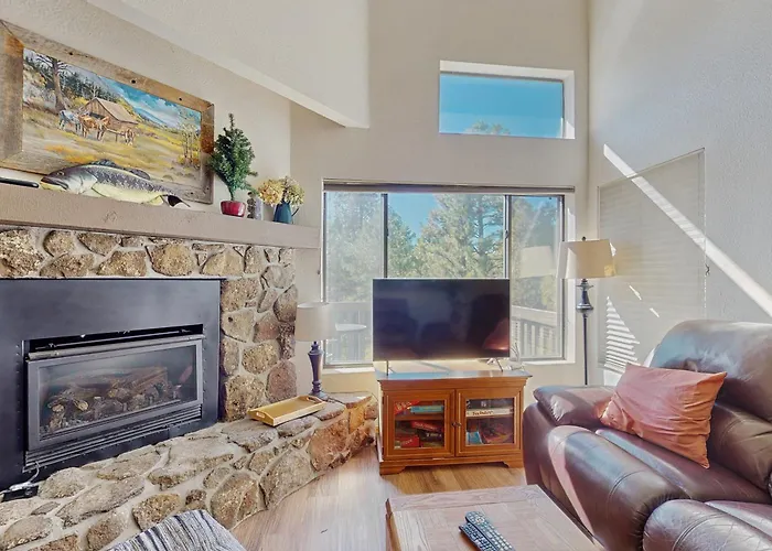 Whispering Pines Retreat Flagstaff